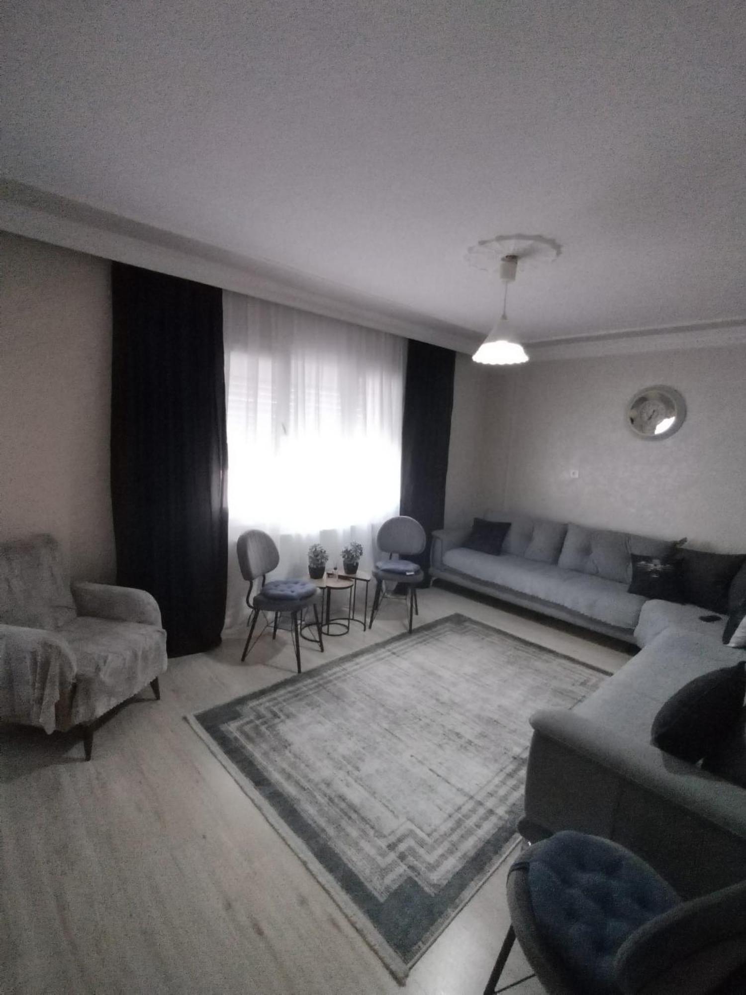 3Ege Ueniversitesine Ve Hastane Ye Cok Yakin Aile Icin Uygun Bornova Ngoại thất bức ảnh