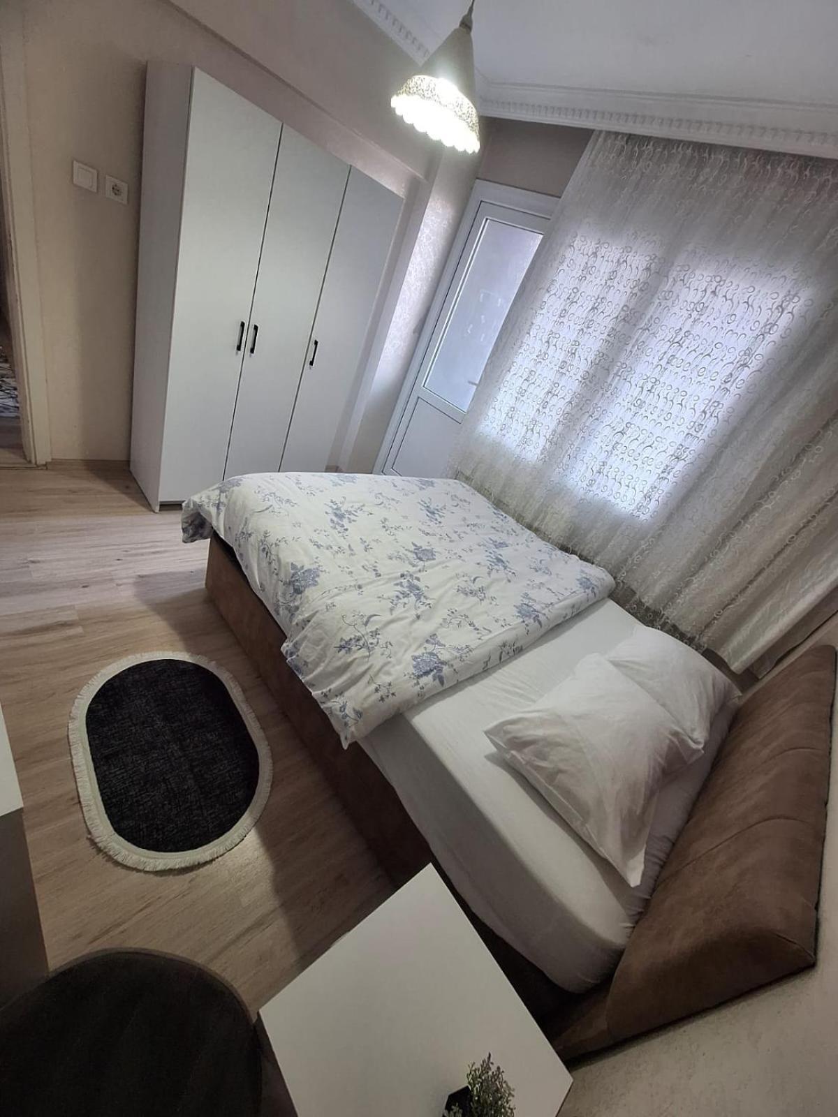 3Ege Ueniversitesine Ve Hastane Ye Cok Yakin Aile Icin Uygun Bornova Ngoại thất bức ảnh